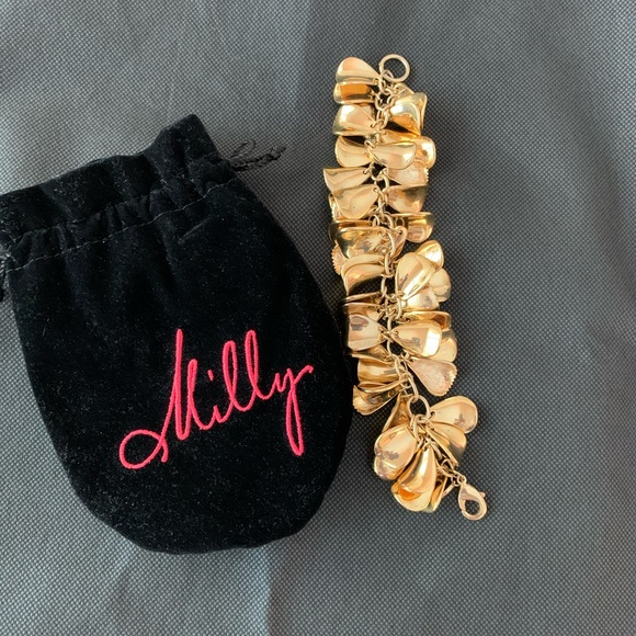 Milly - Picture 3 of 3